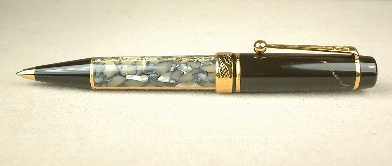 Pre-Owned Pens: 6323: Mont Blanc: Alexandre Dumas